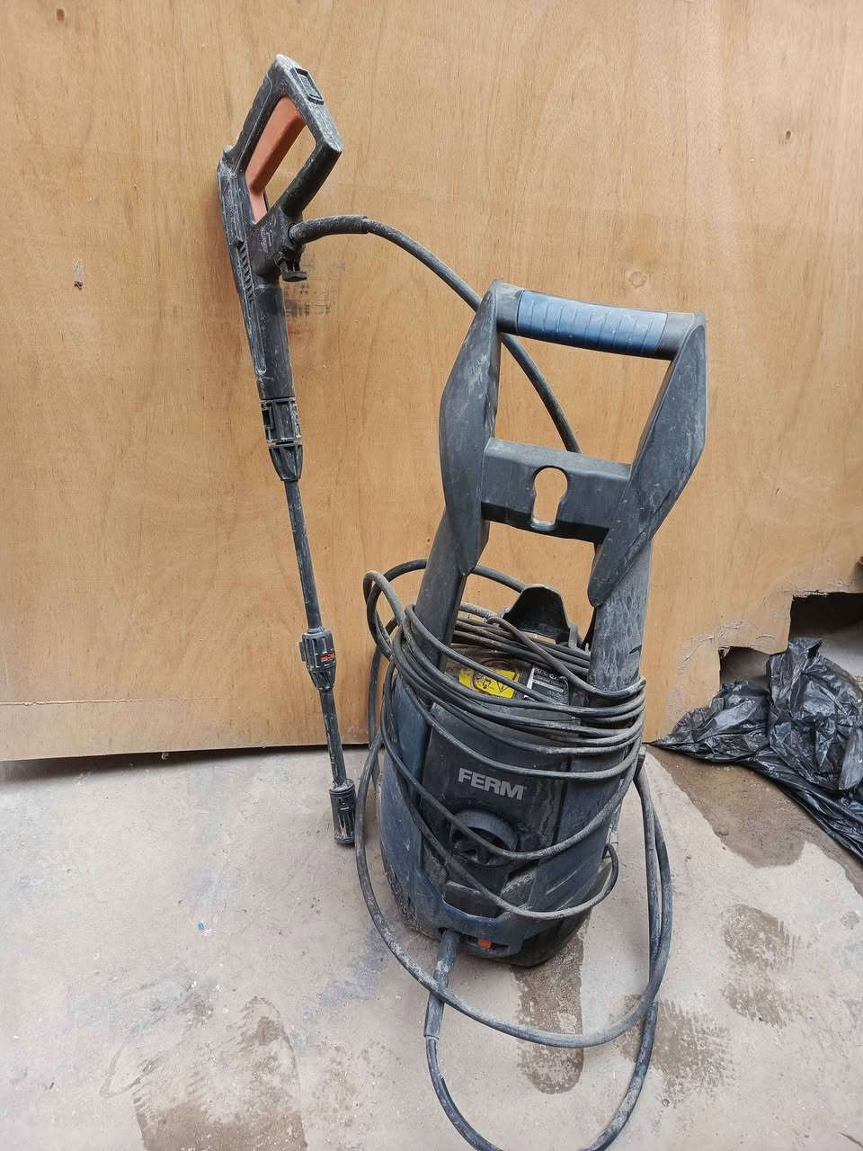 فارة غسل مستعملة بحالة جيدة للبيع بغداد, العراق


**إذا كنت صاحب هذا الإعلان وتريد حذفه لأي سبب، رجاءا أرسل رسالة إلى الدعم الفني**