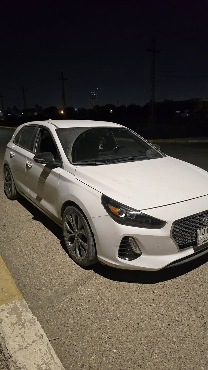 السلام عليكم النترا جي تي ان لاين
1600توربو 201 حصان
ماشية 42 الف ميل
كشنات جلد ومختم N على الكشن والكير والستيرن
كامرة دوارة 
وضعيتين قيادة
ضوة 6 عدسات
اضوية امامي خلفي LED 
تبريد شاشا
جامات بلادية نسبة عازل حرارة
تدفئة كشنات
تبريد ثلاجة مشتغلة بأيدي
مبدل نوزلات وبلكات ادامة 
سيارة مهتم بيهة
السعر 115 وبيهة مجال 
مكاني الشعب
***********
