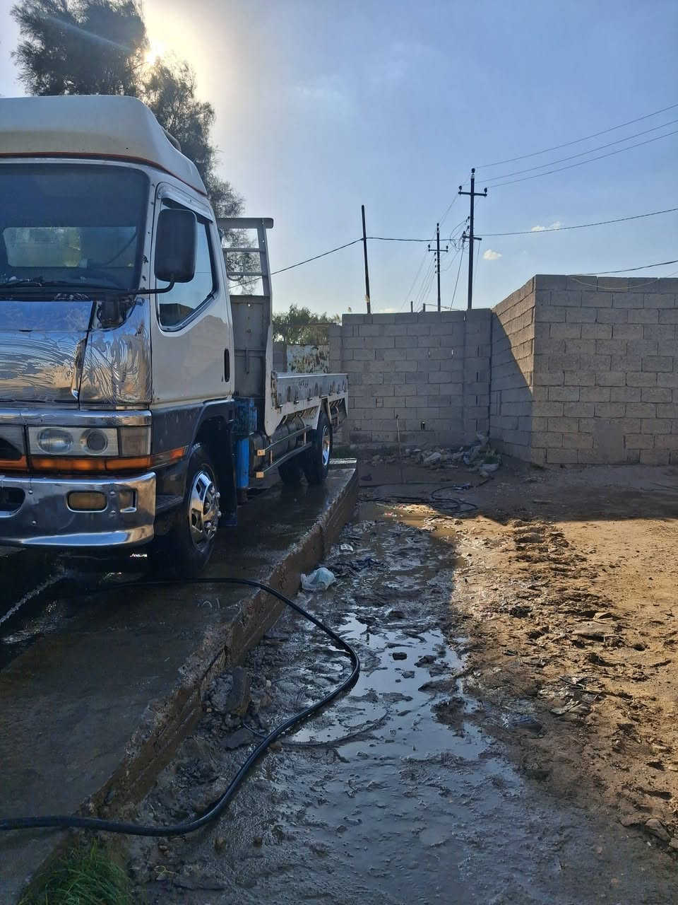 كنتر بزون كرين اصل موديل 94. طول 5متر حجم الكرين 2500 سلايتين   ***********
