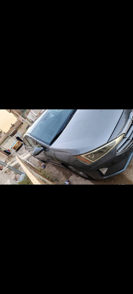 س ع هونداي النترا 2019 امريكي السياره ليبل واحد مكفوله من الصبغ والبارد والمعجون رقم بغداد مشروع وطني باسمي مواصفات نص فول رادار امامي وتنبيه جانبي واشعارات سلامه و3 انظمه قياده وشاشه حجم كبير وبعد بيها مواصفات، مكينه دوش وكير at المرغوب كير ومكينه وتبريد كله كفاله سياره جاهزة من كلشي للتواصل *********** عمارة, ميسان
