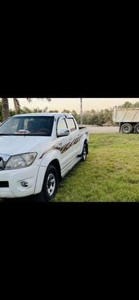 هايلوكس • ٢٠٠٩ • فور ويل