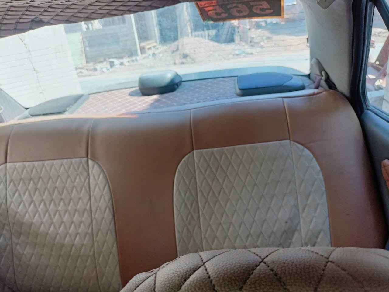 السلام عليكم 
بروتون 2004 للبيع سياره جاهزه تبريد تدفئه شرط محرك گير صدر صبغ جماليه شرط سنويه بأسمي لغاية 2029 شهر الثامن ورقم مسطرة دولي  دفتر بنزين .
***********
سعر 56
