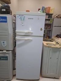 للبيع ثلاجه نوع بيكو ١٢ قدم شغاله تجميد درجه اولى السعر ٩٥ الف  077154...