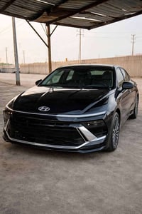 سوناتا الشكل جديد مكفوله من الصببغ سياره جاهزه تترقم اي محافضه بس شراي...