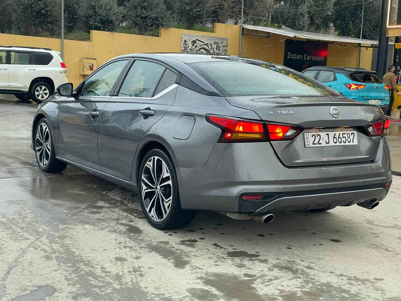 للبيع نقداً… نيسان التيما موديل ٢٠٢٠… محرك ٤ سلندر… فول موصفات عدا سلايت… بيهه جاملغين وقبغ الصندوك صبغ… ضربتهه بس جاملغ خلفي… السيارة جاهزة ومابيهه كل نقص… المكان دهوك… السعر ١٢٠ ومجال… للاستفسار 
***********
*********** دهوك, العراق
