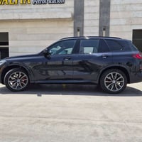 BMW X5 M بكج اصلي السعر 385 رقم الشاصي مرفق بالصور رقم اربيل  ماشية ٣٨...