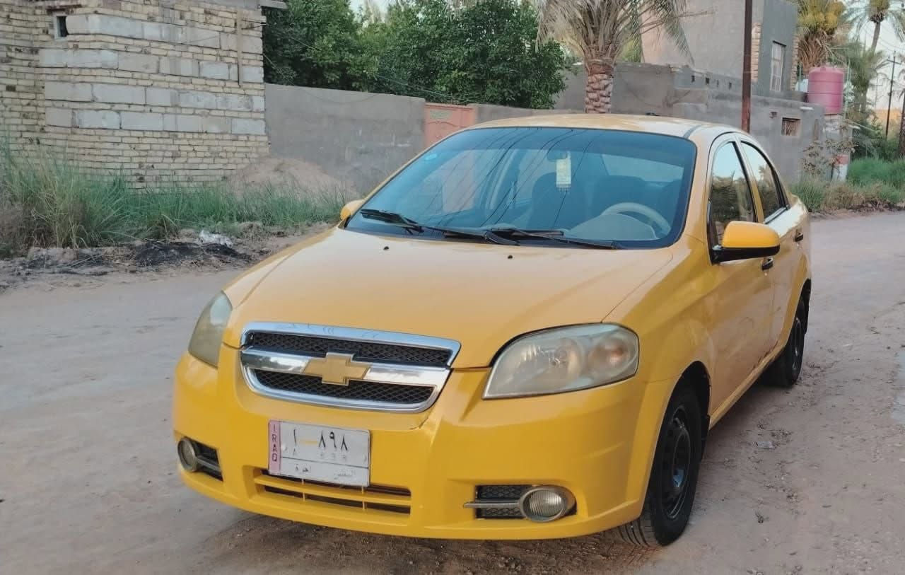 سلام عليكم افيو للبيع موديل 2007 
مكينة وكير مكفولات 
وتبريد ثلج شرط
 وتخم تاير 
  مصفرة هيئة 
سنوية تسقط ب2028
مصبوغة جمالية
 والاستفسار الاتصال *********** 
سعر 45وبيها مجال
