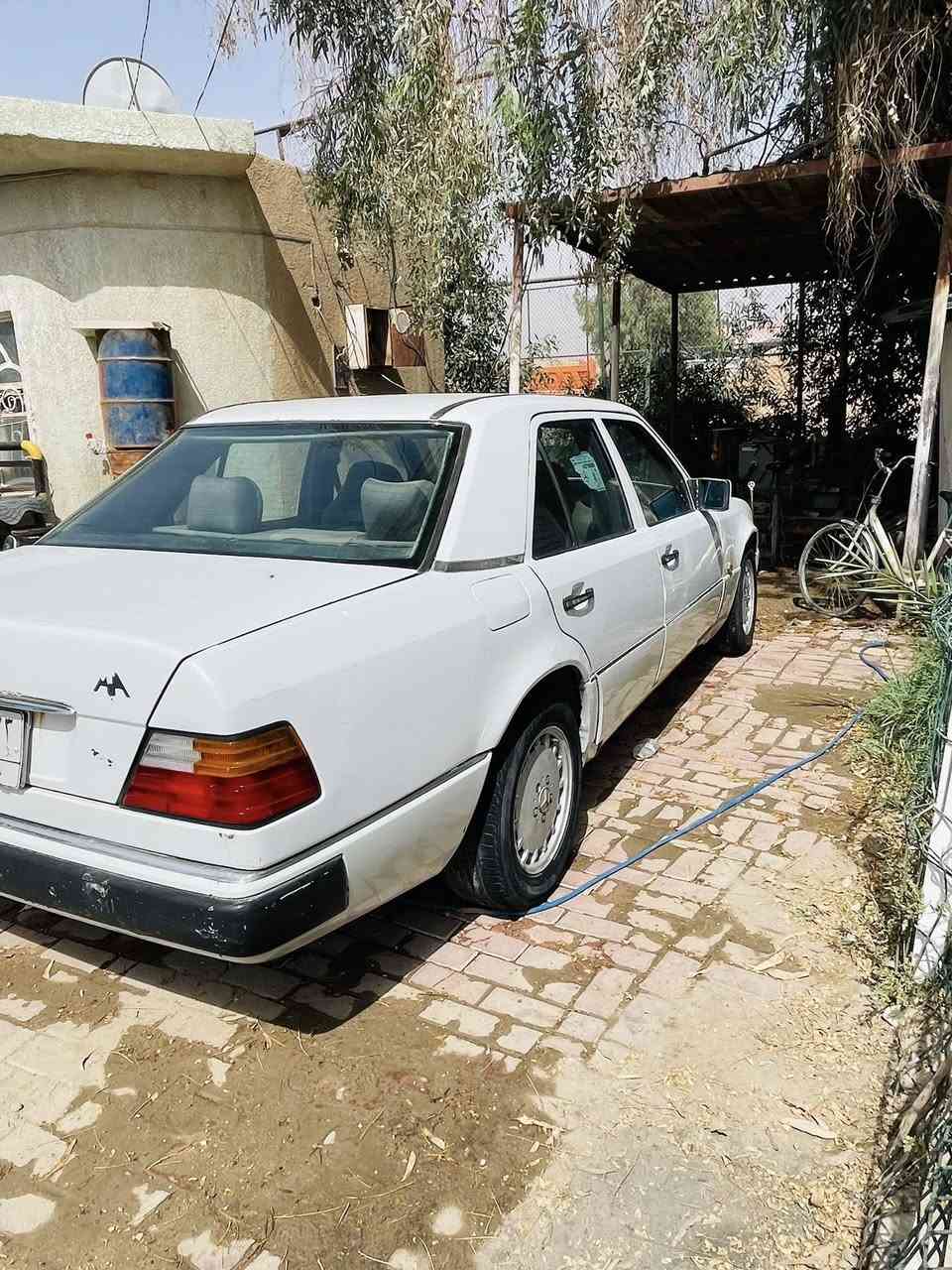 مارسيدس دب م 91 رقم بابل سنويه ل28 
مكينه vvt2500 

المكان النجف /قضاء المشخاب 

باقي التفاصيل ***********غير متواجد ع الفيس
