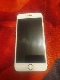 ايفون ٧ عادي ١٢٨ بطاريه ٧٠ ممبدل بي اي شي مكفول كله شغال بصمه سريعه كل...