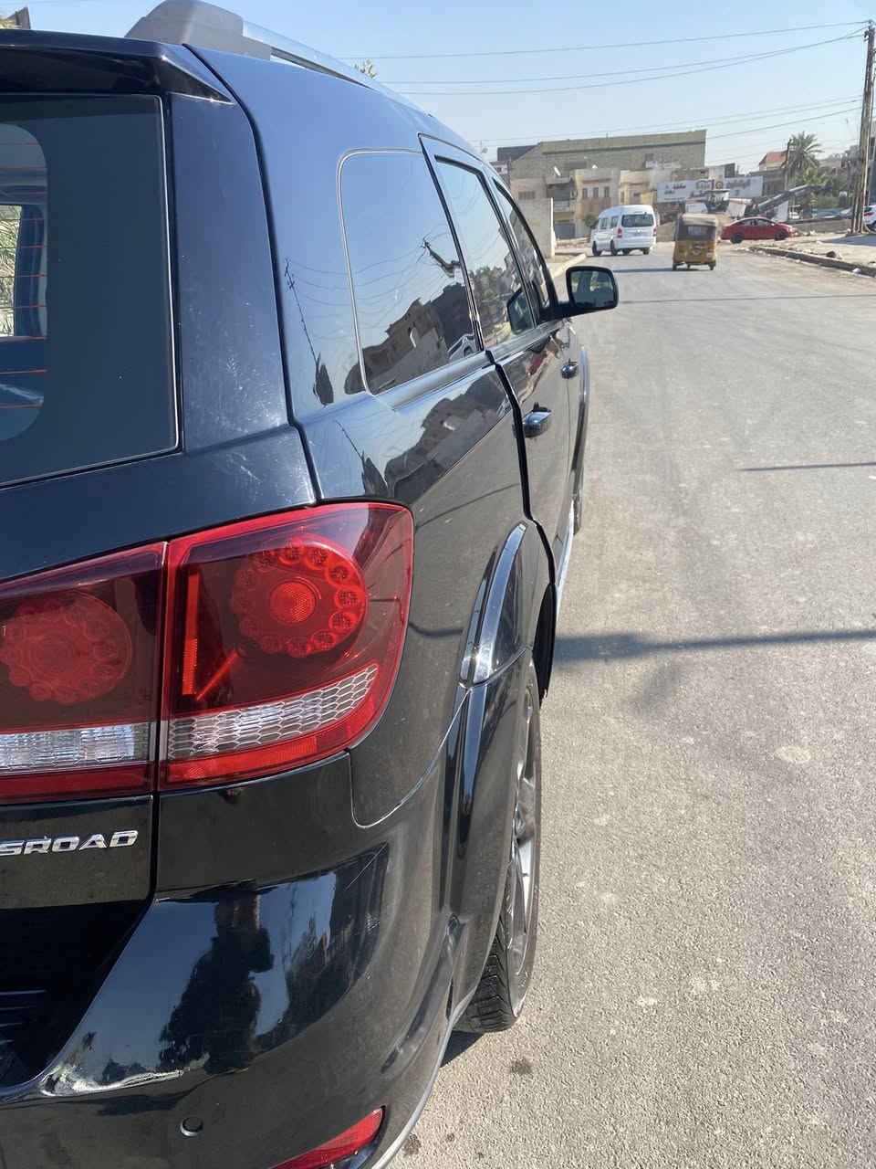 🚗 للبيع دوج جورني 2020 كروز رود 🚗
✨ نظيفة جدًا – استعمال شخصي 

🔹 الموديل: 2020
🔹 النوع: Dodge Journey
🔹 الفئة: Cruise Road
🔹 المحرك: 2400
🔹 الجير: أوتوماتيك
🔹 الوقود: بنزين
🔹 اللون: اسود
🔹 العداد: 79 كم
🔹 رقم: بغداد
🔹 الحالة: ممتازة

✅ مكيف ممتاز
✅ محرك وكير بحالة ممتازة
✅ شاصي نظيف
✅ صيانة منتظمة
✅ جاهزة للاستخدام بدون أي مصروف

💰 السعر:150 ورقة قابل للتفاوض
📍 الموقع:البلديات
📞 الاتصال / واتساب:***********
