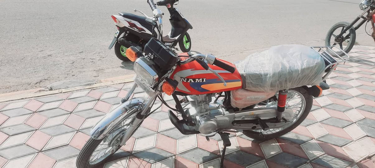 نامة للبيع اخو جديد مكفولة ٦٥٠
***********
