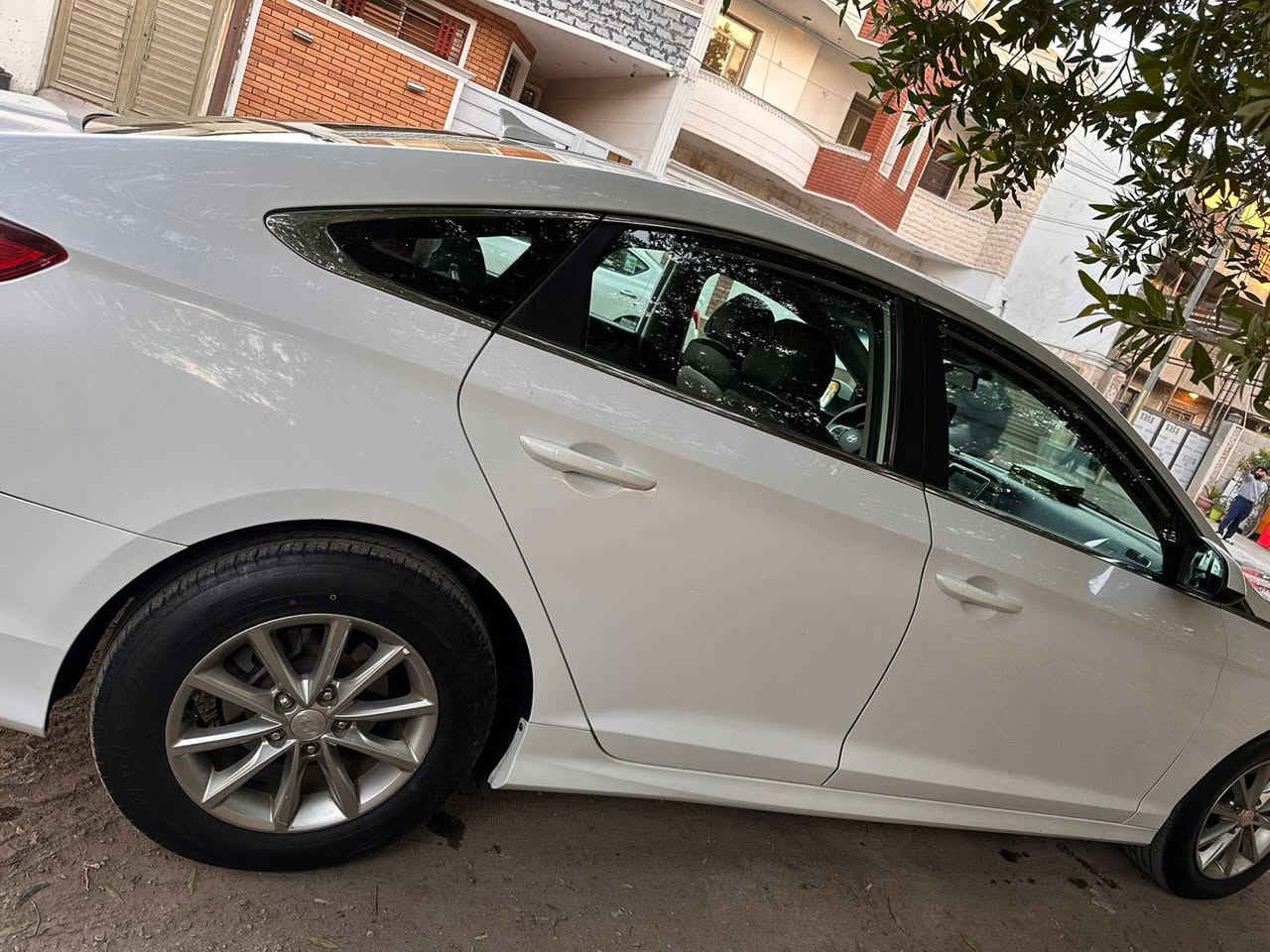 السلام عليكم سوناتا 2019 رقم بغداد دولي سيارة بسمي وارد امريكي حادثها موضح بالصور من امريكا مكان بغداد صدر القناة قرب مستشفى العلاج الطبيعي رقم الهاتف ***********

السعر 140 وبيها مجال
