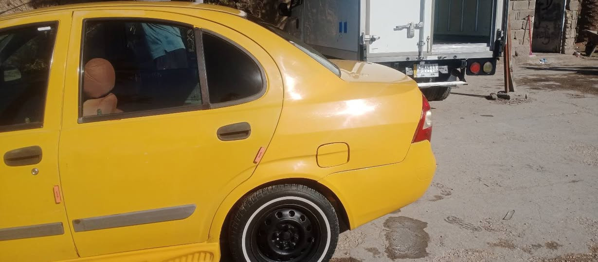 السلام عليكم طيبه 17 مصفره هيا وغرامات سنويتها ساقطه رقم كربلاء مكينه وكير وحداديهت مكفولات بيها الرابع يفلت البدي مكفول على دفت شاملغ الخلفي مصبوق مكان السياره كربلاء طويريج السعر 35 وبيها مجال رقم الهاتف ***********
