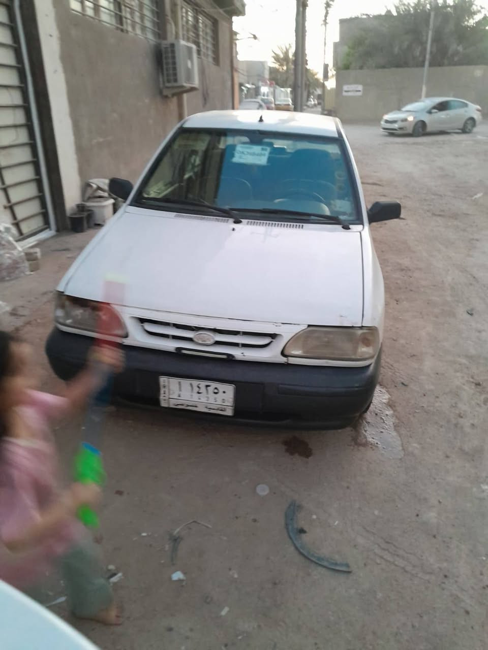 سلام عليكم  سايبه للبيع خصوصي 2012 سياره حلوه وجاهزه لاخياس ولا ضربه تجي تفحص وين مايعجبك  بيها بس شغله وحده سنويتها ضايعه بيها كتاب مرور رسمي ثاني يوم يداولك المالك موجود مكاني نجف شارع المطار السعر 32 وبيها مجلل
الله شاهد سياره حلوه بمعنه الكلمه وهاذا رقم التليفون صاحبها ***********
