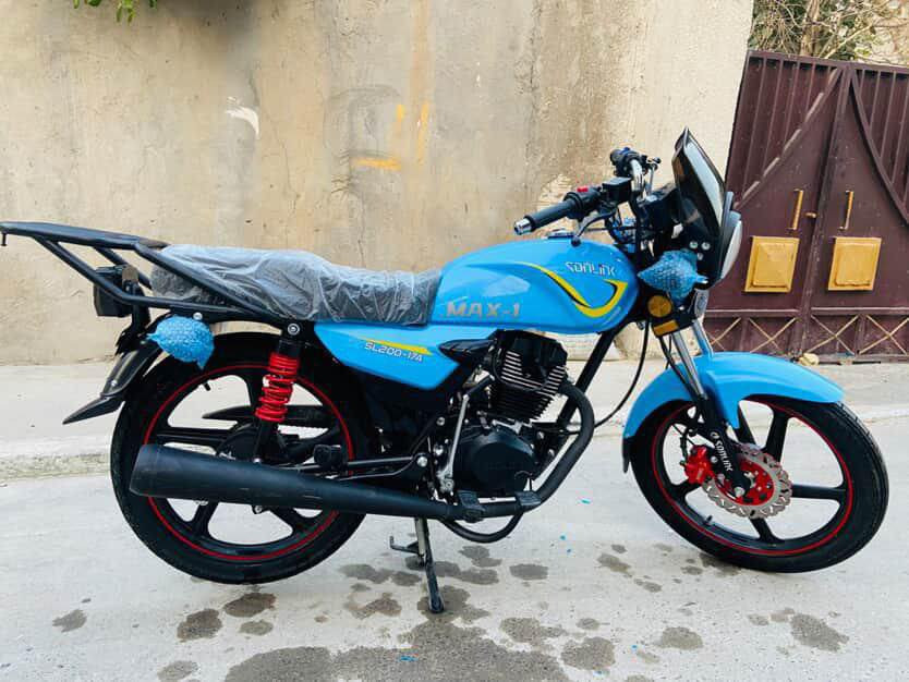 سلام عليكم دراجه يرانيه سونك دراجه رمبه موديل 2025اوراق كامله مكانه بغداد الشعب رقم  السعر 850وبيه مجال ***********
