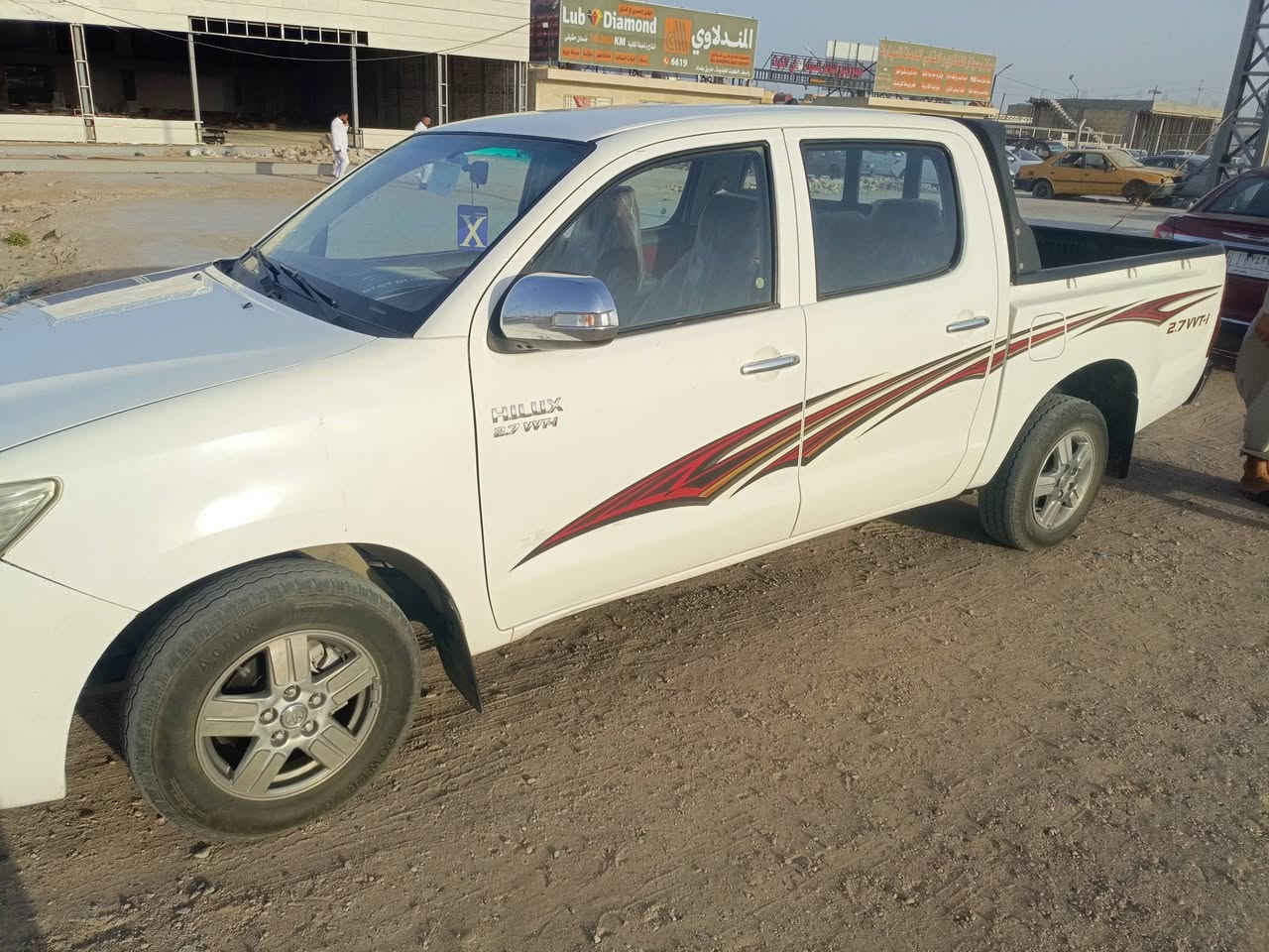 سلام عليكم فلاونزه موديل ٢٠١٤ حداديه ومكينه وكير وتبريد سياره حلوه كلش ماشيه ٣٧٠ تحويل مباشر عنوان كوت ***********
