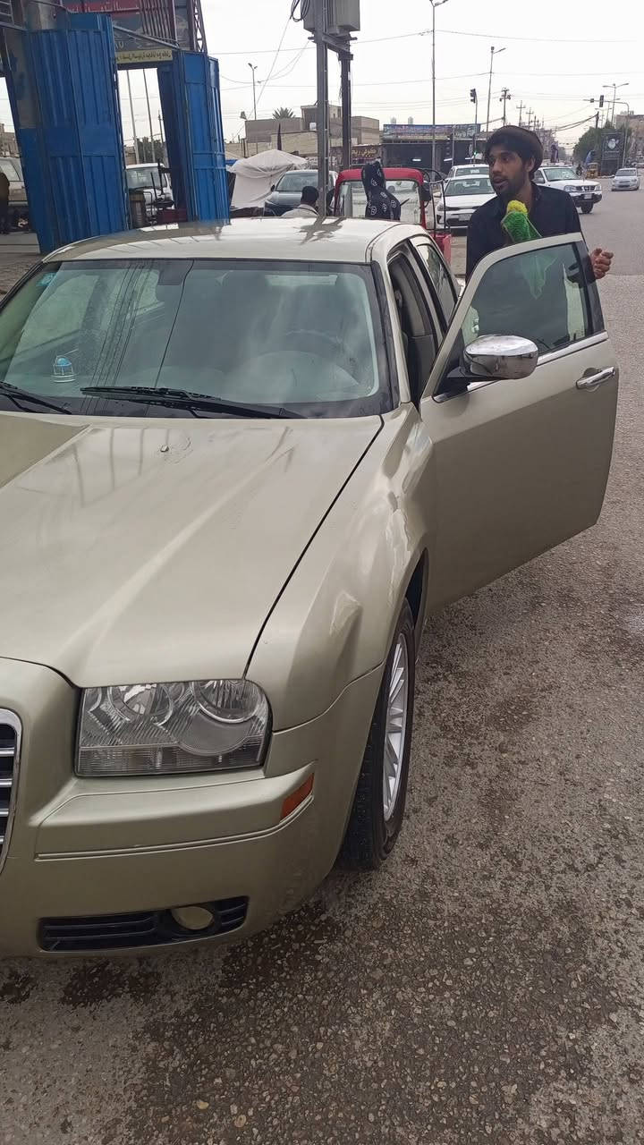 سلام عليكم
اوباما موديل 9 للبيع 

6سلندر محرك 3اونص 

كهربائيات كامله كلها شغاله 

كشنات كهرباء 

تبريد وتتفائه شغال 

رقم بغداد 

بيها ضربه بالجاملغ الخلفي مال السايق 

 حادثها بامريكه مصلحه بالعراق 

مصبوغه عام  جماليه الله شاهد 
صدرها 70%
ماكن السياره كربلاء 

السعر /89وبيها مجال بصيط             رجان رجان الي ميشتري لاتعبني ودخل بالخاص ويسال 

رقم ***********

***********
