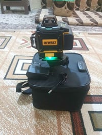 مستوى ليزري • ١٦ خط • دي وولت