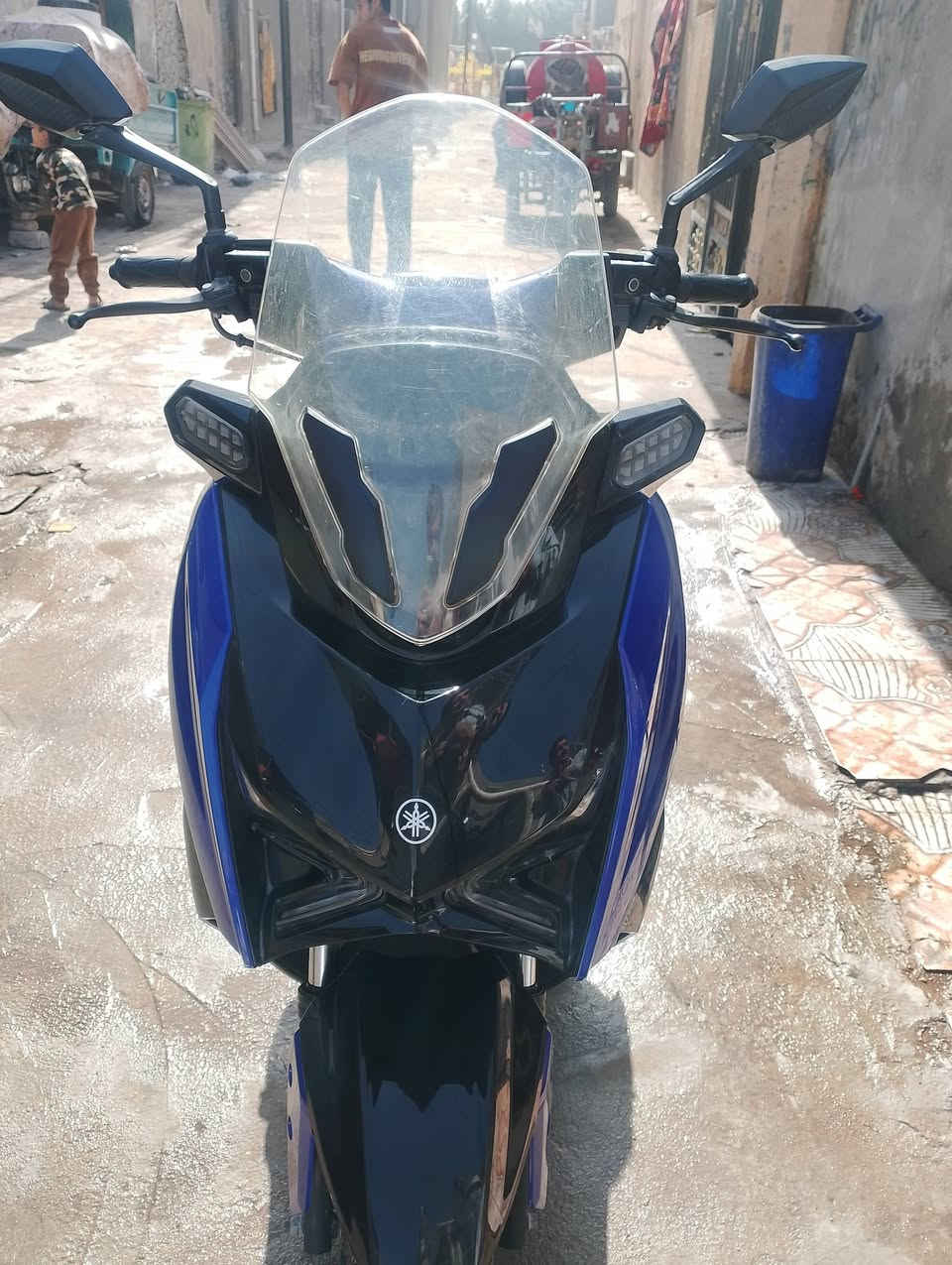 السلام عليكم درجه عرض للبيع درجه جديده 2025 سعرها 500وبيها مجال رقم الهاتف /***********
