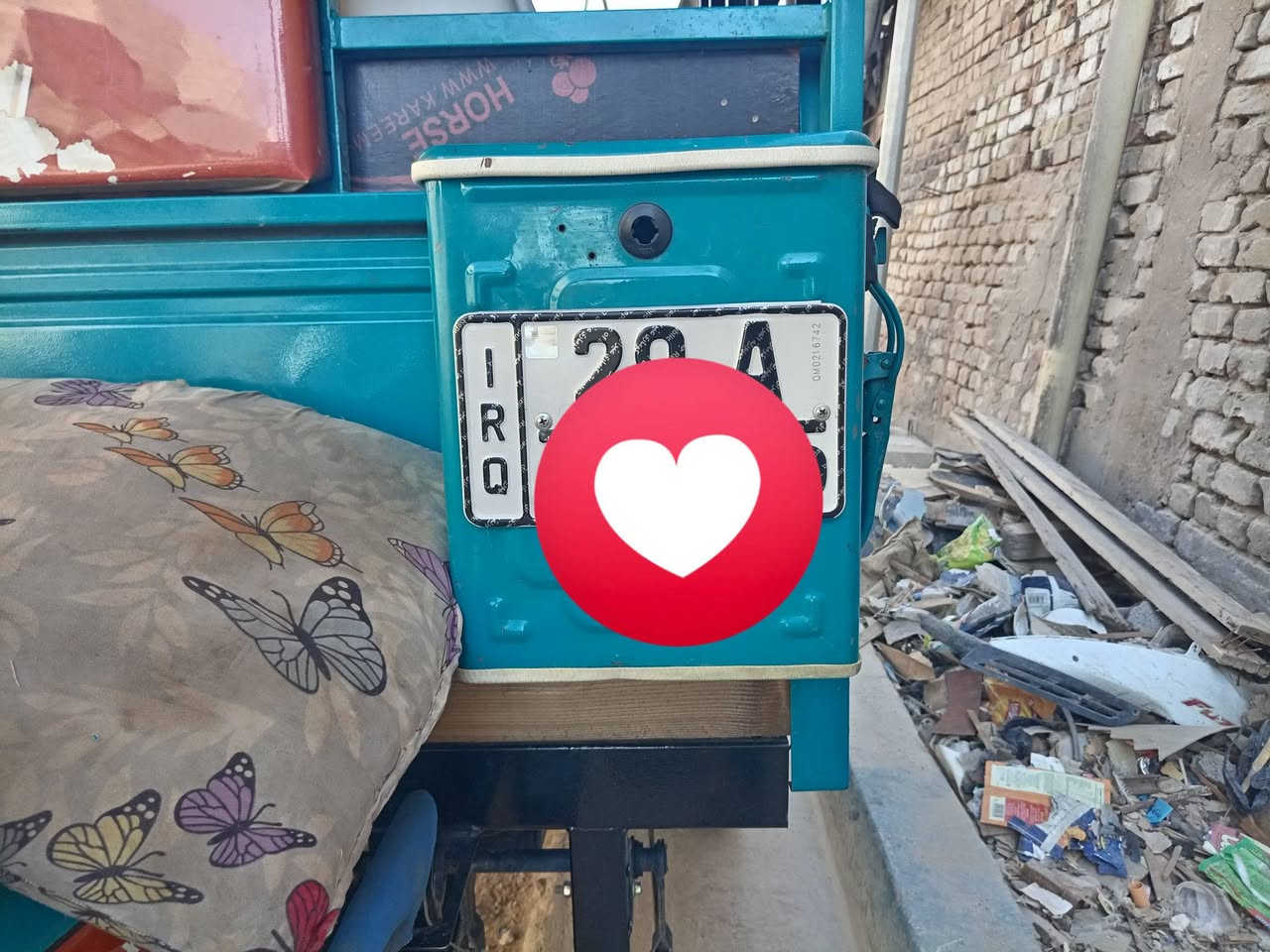 سلام عليكم ستوته صقر للبيع مرقمه وكامله مكمله اي نقص ما بيه سنويه بسمي ما اطول عليكم لان كل نقص ما بيه السعر اربع ملايين وميه. اتصال فقط ***********
