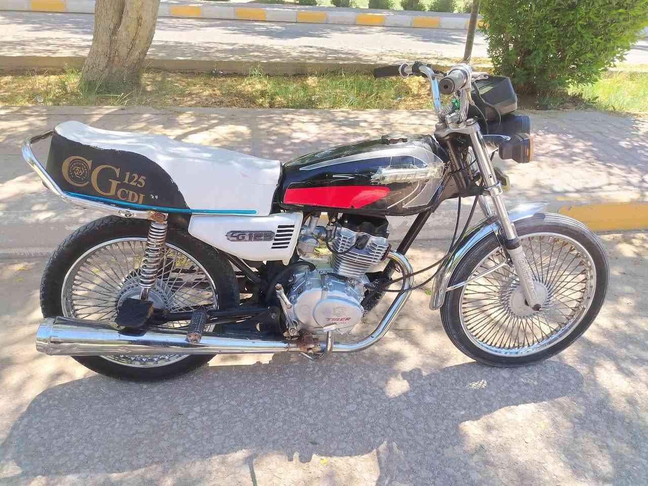 دراجه تايكر مديل 21 وراق سكنر دراجه مال جناي سعر خاص


**إذا كنت صاحب هذا الإعلان وتريد حذفه لأي سبب، رجاءا أرسل رسالة إلى الدعم الفني**