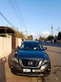 باثفاندر SV • ٢٠١٧ • ٩٩ الف كم