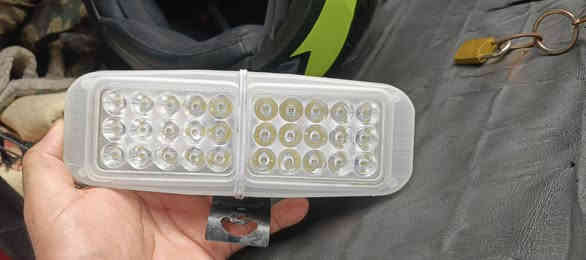 الخوذه اصلية ب 70 وبيها مجال ولايتات ب 20 وبيهن مجال والكامره ب 50 وبيها مجال عنوان تقاطع التجاري ***********
