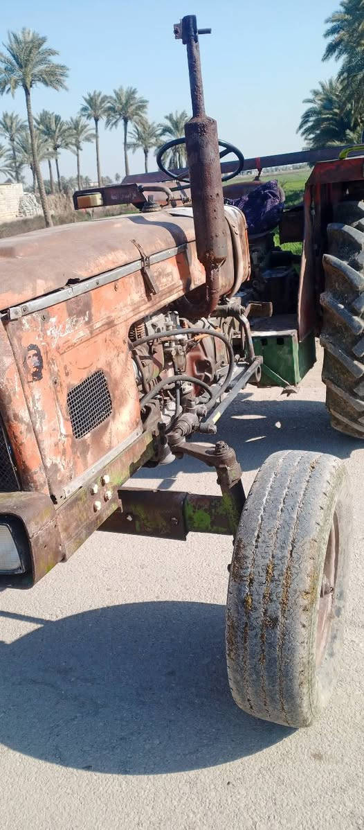 سلام عليكم ورحمة الله وبركاته عنتر للبيع مديل 88جاهزه من كلشي محرك كير اكسن تاير باتري مقدم استوني ام سوي وياه خرماشه او فراك مكاني نجف ***********
