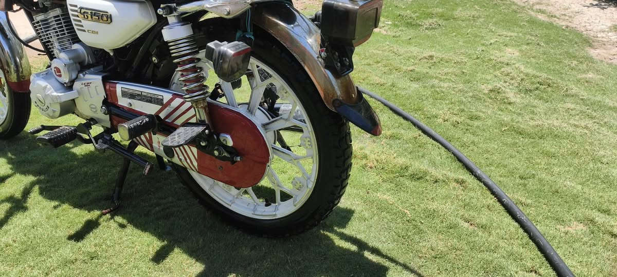 🏍️ للبيع دراجة سولنك موديل 2024 🏍️
✅ الماكينة بحالة ممتازة
✅ كفالة عامة
✅ بدون أي نواقص
✅ الأوراق متوفرة

💰 السعر: 600 وقابل للتفاوض

📍 الموقع: المحمودية - اللطيفية

📞 للتواصل: خاص أو اتصال أو واتساب
***********
