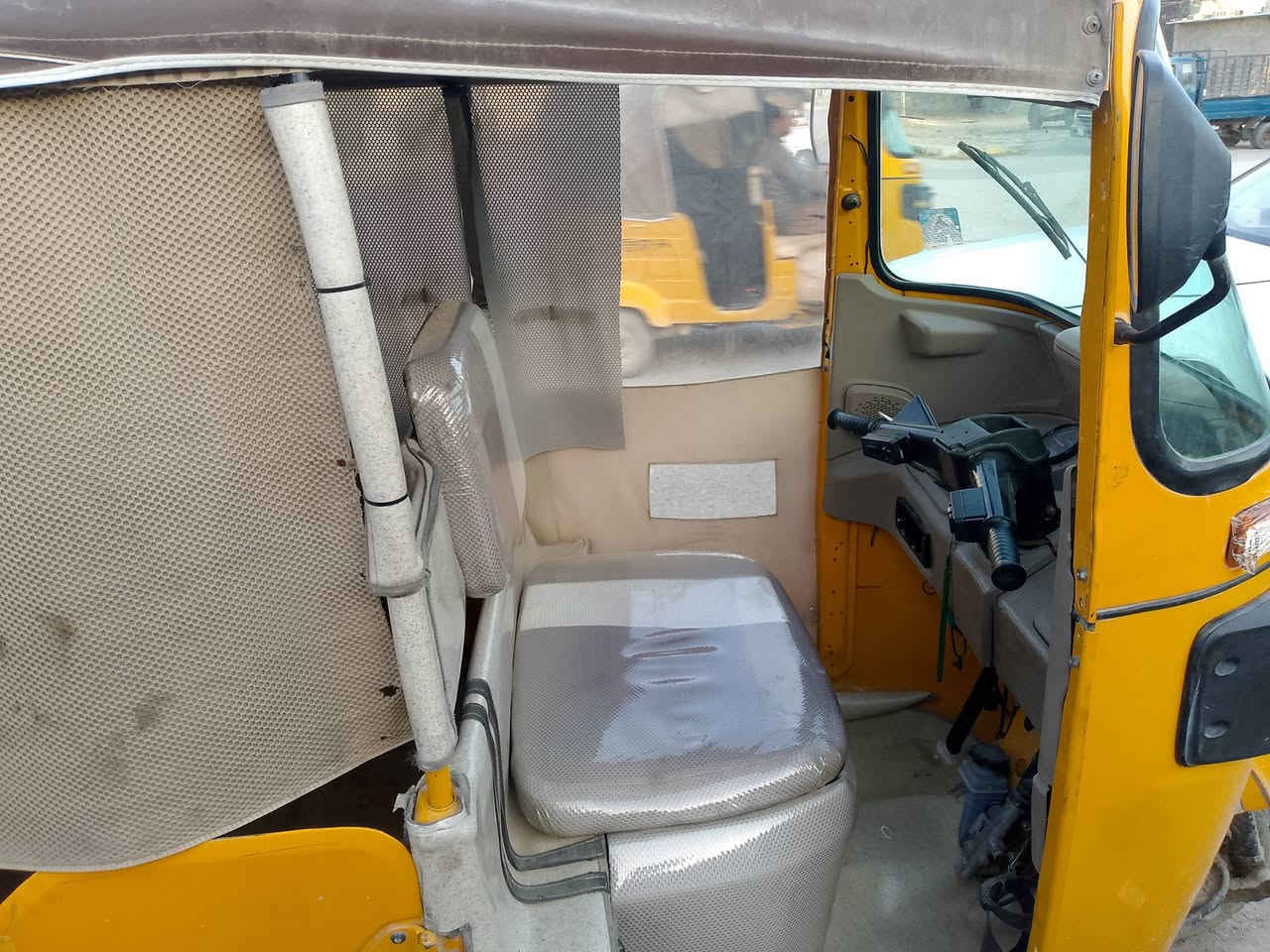 سلام عليكم تكتك موديل  21شهر 10 رقم بغداد بسمي  تحويل ثاني يوم السعر 7و 400


**إذا كنت صاحب هذا الإعلان وتريد حذفه لأي سبب، رجاءا أرسل رسالة إلى الدعم الفني**