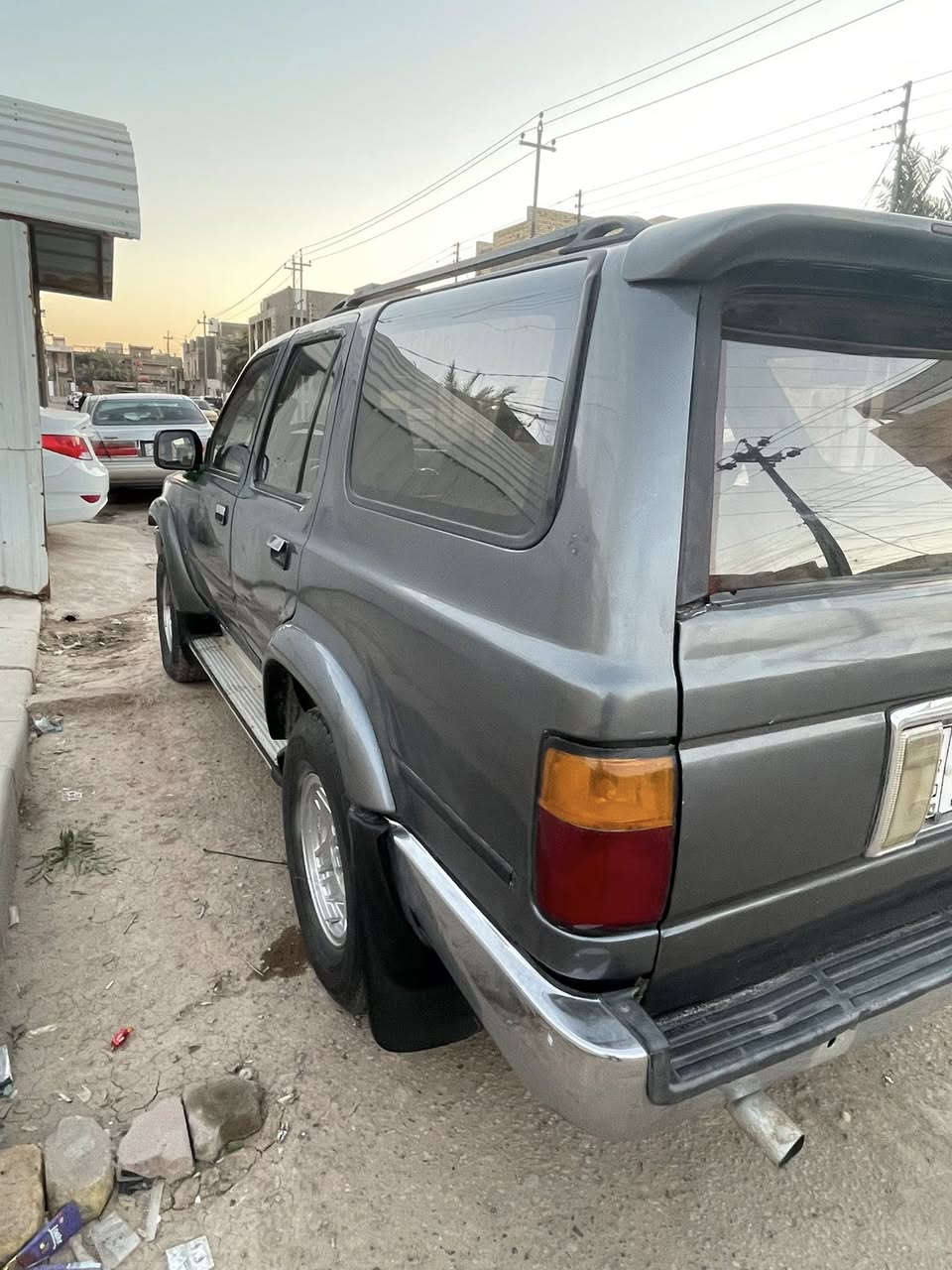 تويوتا هايلوكس سورف 1993 
محرك 3000 ديلكو شلعة ومعدل 
سيارة نظيفة وجاهزة رقم بغداد  هزة جديدة تحويل مباشر 
كهربائيات كلها شغالة فتحتة سقف 
مكان السيارة ميسان العمارة للبيع فقط 59$ مع المجال 
***********
***********
