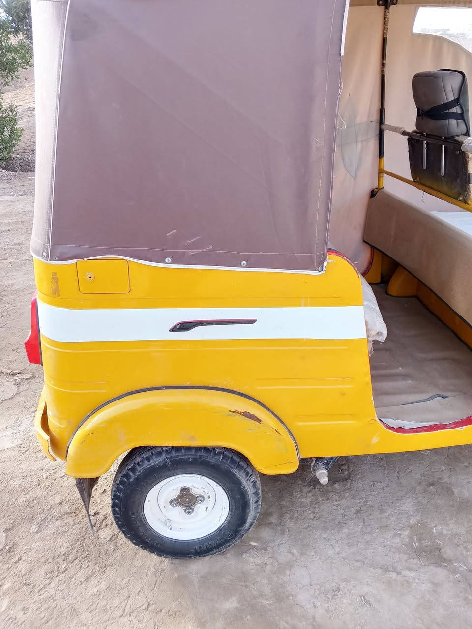 سلام عليكم تكتك لبيع موديل 19كفاله بس مصبوغه لجماليه تكتك مال جناي خير من الله كبل لشارع وراق وكيل شاكر  سعر 4800وبيه مجال بسيط لشراي خاص مامتواجد رقم ***********
