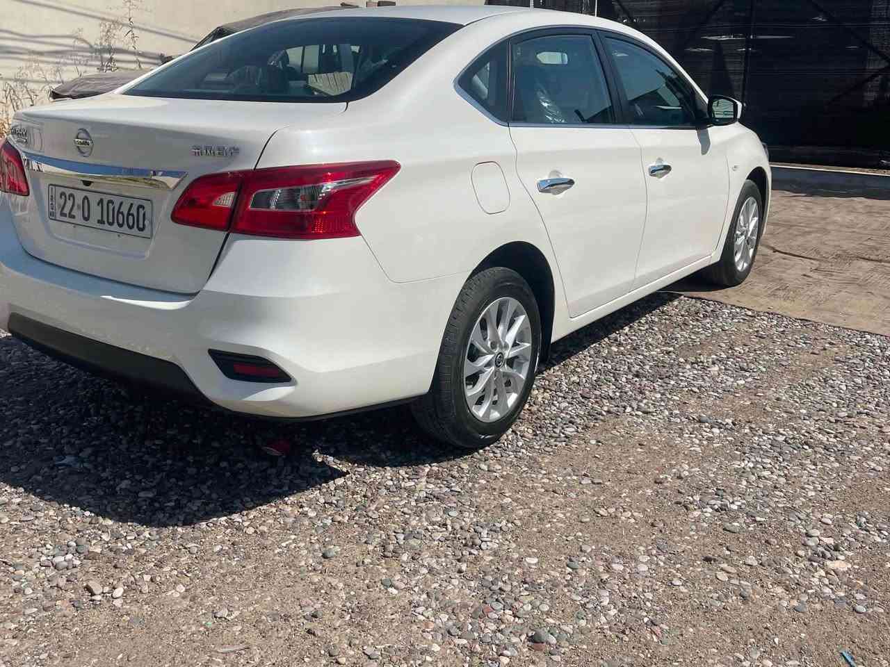 نيسان سنترا ، بێ بۆیاغ بێ سارد بێ تزرە ، هەموو بەشەرت 
نوێیە سەیارەکە ، سعر ١٢٣ وەرەقە , 28,000 كيلومتر رويشتية، مۆبایل : *********** أربيل, العراق
