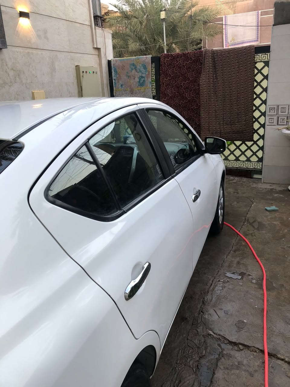 السلام عليكم سني 2023 مصري سياره جديده مال بيت سونر موجود بيهه 
السعر 120 وبيهه مجال
لاستفسار ***********
