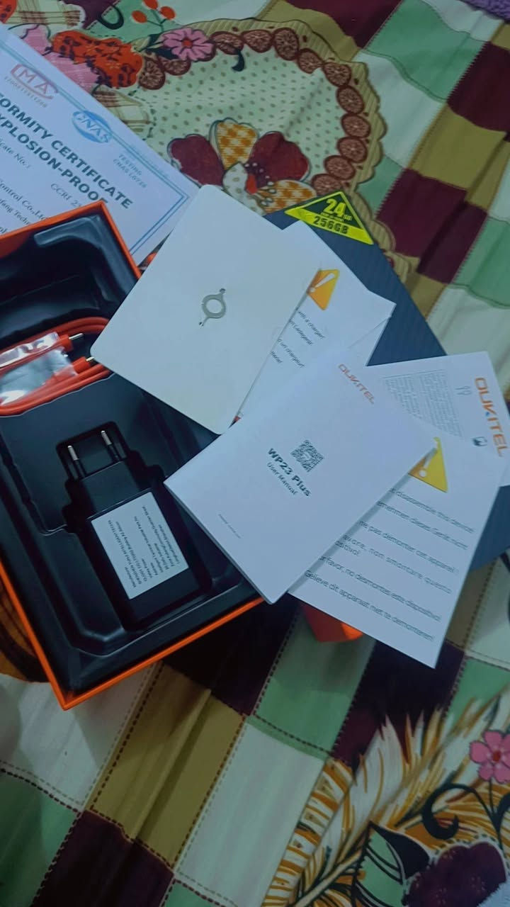 موبايل EX
جديد مامستخدم 
لون اسود
رام 24
ذاكرة 256 (يتحمل رام 1T)
بطاريه 10600
اندرويد 14
IP68 WATERPROOF ضد الماء 
IP69 DUST-PROOF ضد الصدمات
اصدار الجهاز 2025
شريحتين 
بصمة 

كامل ملحقاته وشهادات الخاصة ب EX
السعر 300


**إذا كنت صاحب هذا الإعلان وتريد حذفه لأي سبب، رجاءا أرسل رسالة إلى الدعم الفني**