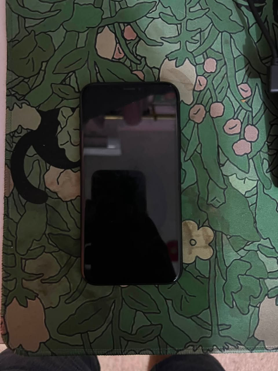 السلام عليكم iphone XR جهاز نظيف ممبدل بي شيء السعر 150 عنواني مدينة الصدر رقمي ***********
