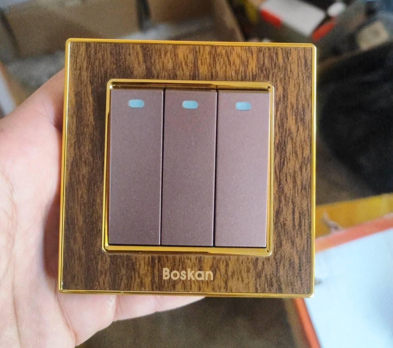 توفر من جديد سستم ماركه بوسكان ضمان 12 سنه بسعر  2500 لجميع القطع 
للاتصال *********** او التواصل خاص قريه المختار قرب جامع حجي نعمه
