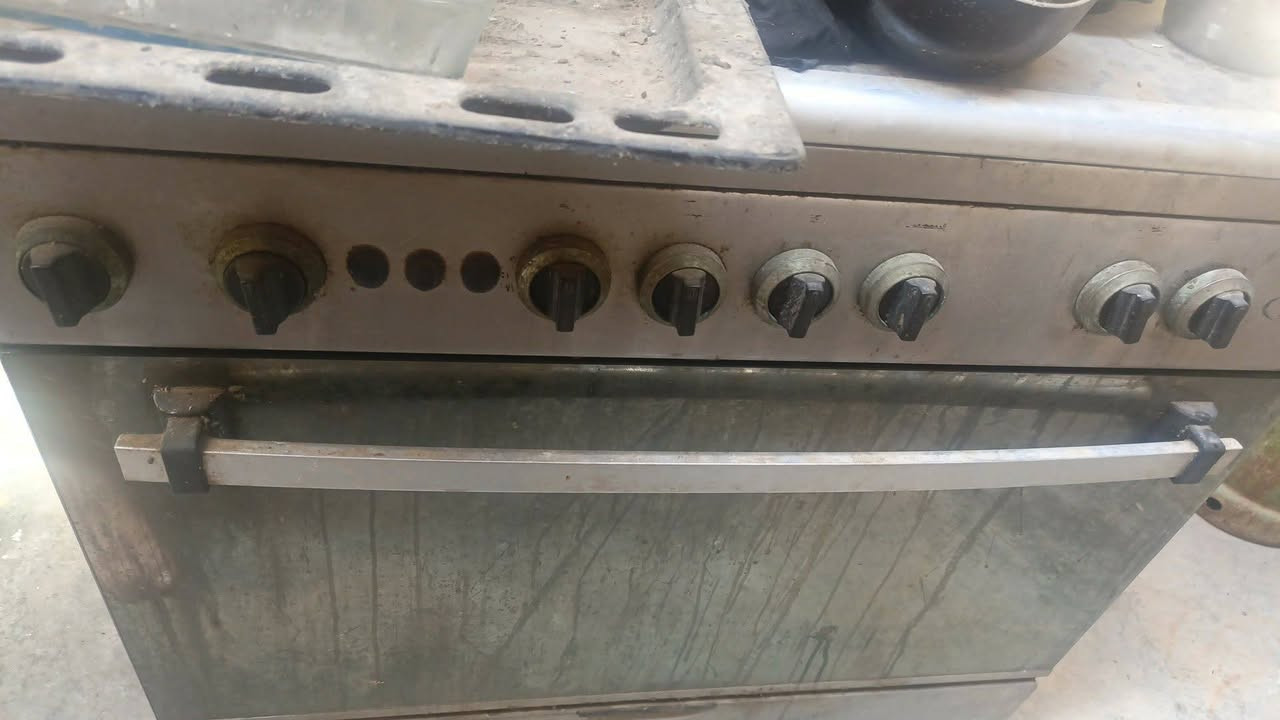 باسكل 50  مبرده ب 40 طباخ 75 مكنسه ب 25


**إذا كنت صاحب هذا الإعلان وتريد حذفه لأي سبب، رجاءا أرسل رسالة إلى الدعم الفني**