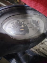 دراجه للبيع قجمه تراجه هندر سلف كهرباء كامله بس بيهه تبخير قليل والدبل...