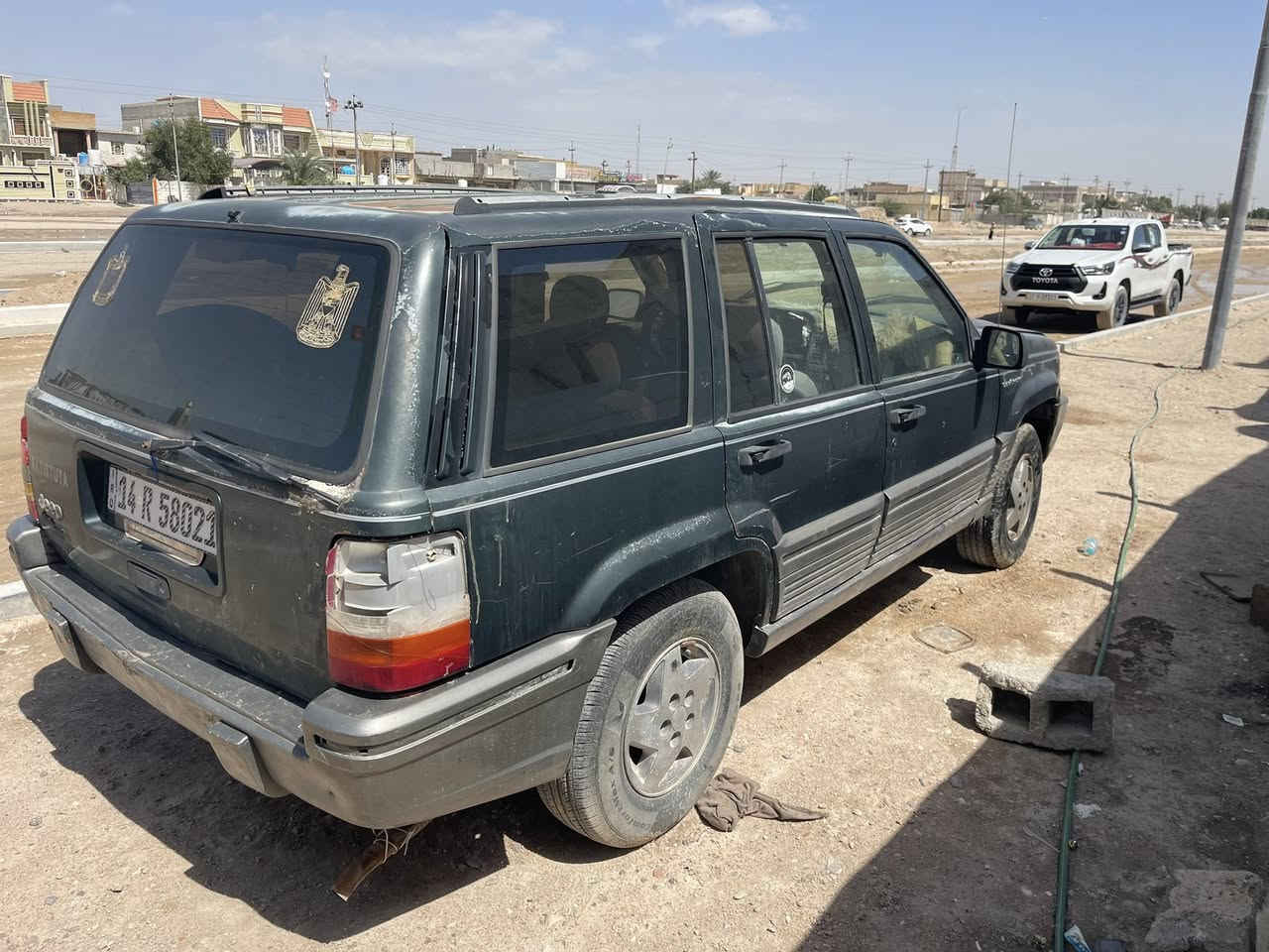 البيع جيب شيروكي مديل 92  بلادي لا صبق ولا ضربه حداديه جديده طخم تاير رقم ذي قار مكينه فيفيتي  توني شاده سنويه ورقم جديد ال30 تخلص 
سعر ب37  وبيه مجال مكان سياره البصره زبير 
ستفسار ع رقم ***********
