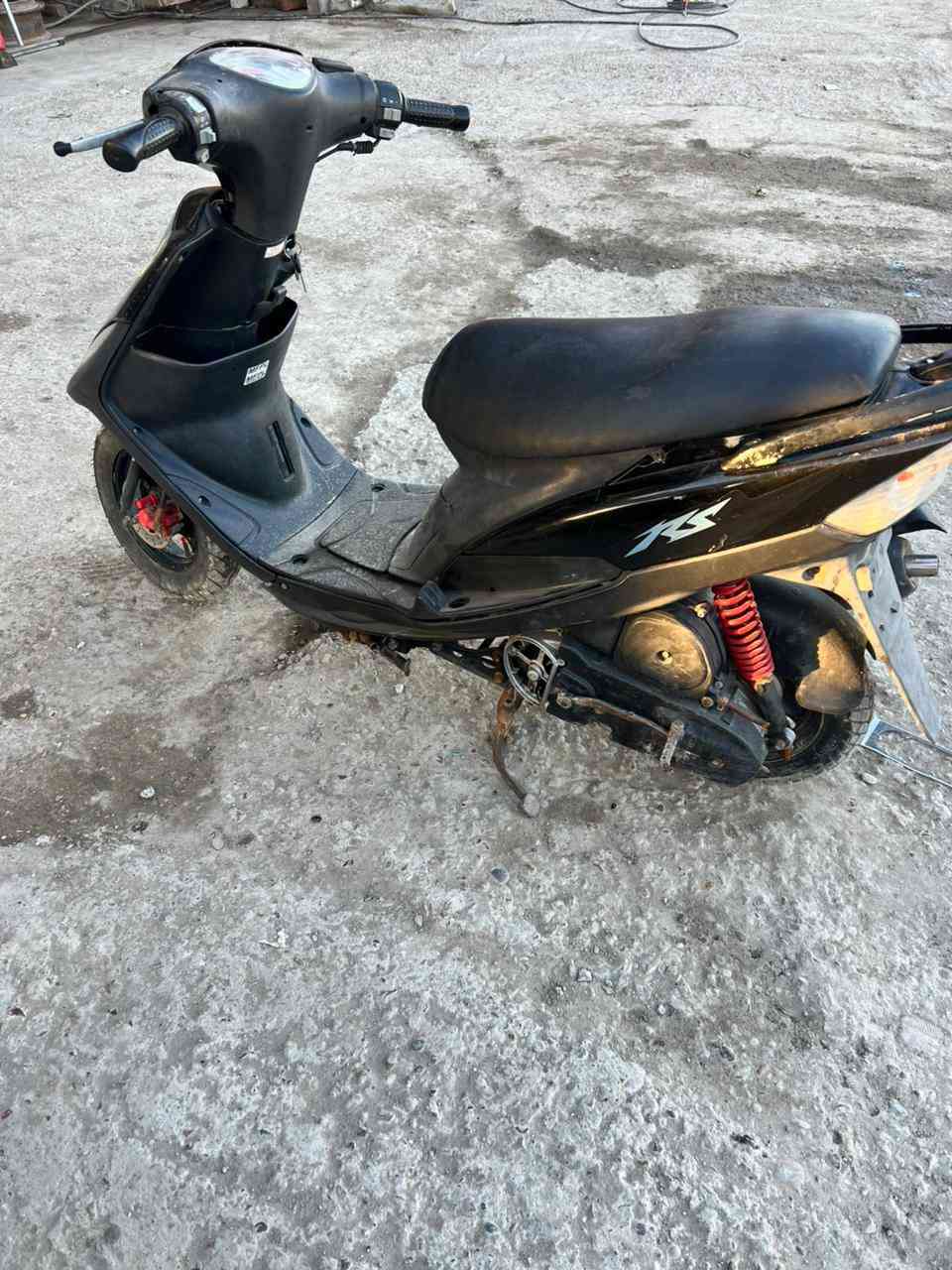 سلام عليكم دراجه ماكس عدله للبيع
تجفيت جديد كامله شغاله السعر 500
العنوان بغداد عويريج 
الاستفسار ***********
