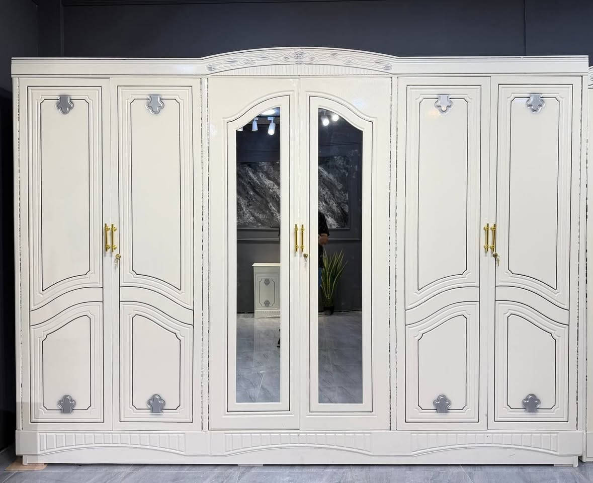 ✨ غرف نوم تسكام خشب ✨
🔨 صُنعت بأيدٍ عراقية – ديزاين تركي فاخر

💰 السعر فقط: مليون و 100 قفل شامل الشد والتوصيل لباب بيتك 

⚜️ تفاصيل الغرفة ⚜️

خارج: MDF سماكة 4 ملم 🪭

داخل: صاج سماكة 3 ملم

صبغ مرمري درجة أولى ✨

📦 المكونات (7 قطع):
1️⃣ جرباية قياس 200 × 160
2️⃣ ميز جانبي (أيسر) قياس 50 سم
3️⃣ ميز جانبي (أيمن) قياس 50 سم
4️⃣ زاوية (ارتفاع 200 × عرض 80)
5️⃣ ميز بلازما
6️⃣ ميز مراية (ارتفاع 200 × عرض 120)
7️⃣ كنتور 6 أبواب (ارتفاع 2.15 × طول 3.15)

🚚 التوصيل مع الشد متوفر لكافة المحافظات

💯 تصميم راقي – خامات ممتازة – تنفيذ عراقي مضمون


**إذا كنت صاحب هذا الإعلان وتريد حذفه لأي سبب، رجاءا أرسل رسالة إلى الدعم الفني**