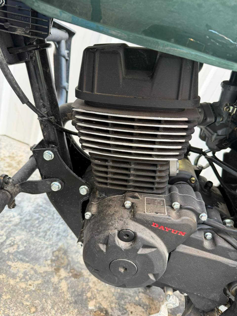 سلام عليكم اخوتي الطيبين دراجه دايوان لايتي 2025 دراجه اخت الزيرو ماشيه 3 آلاف بصمه تشغلين عن بعد مرقمه اربيل كفاله عامه ***********
