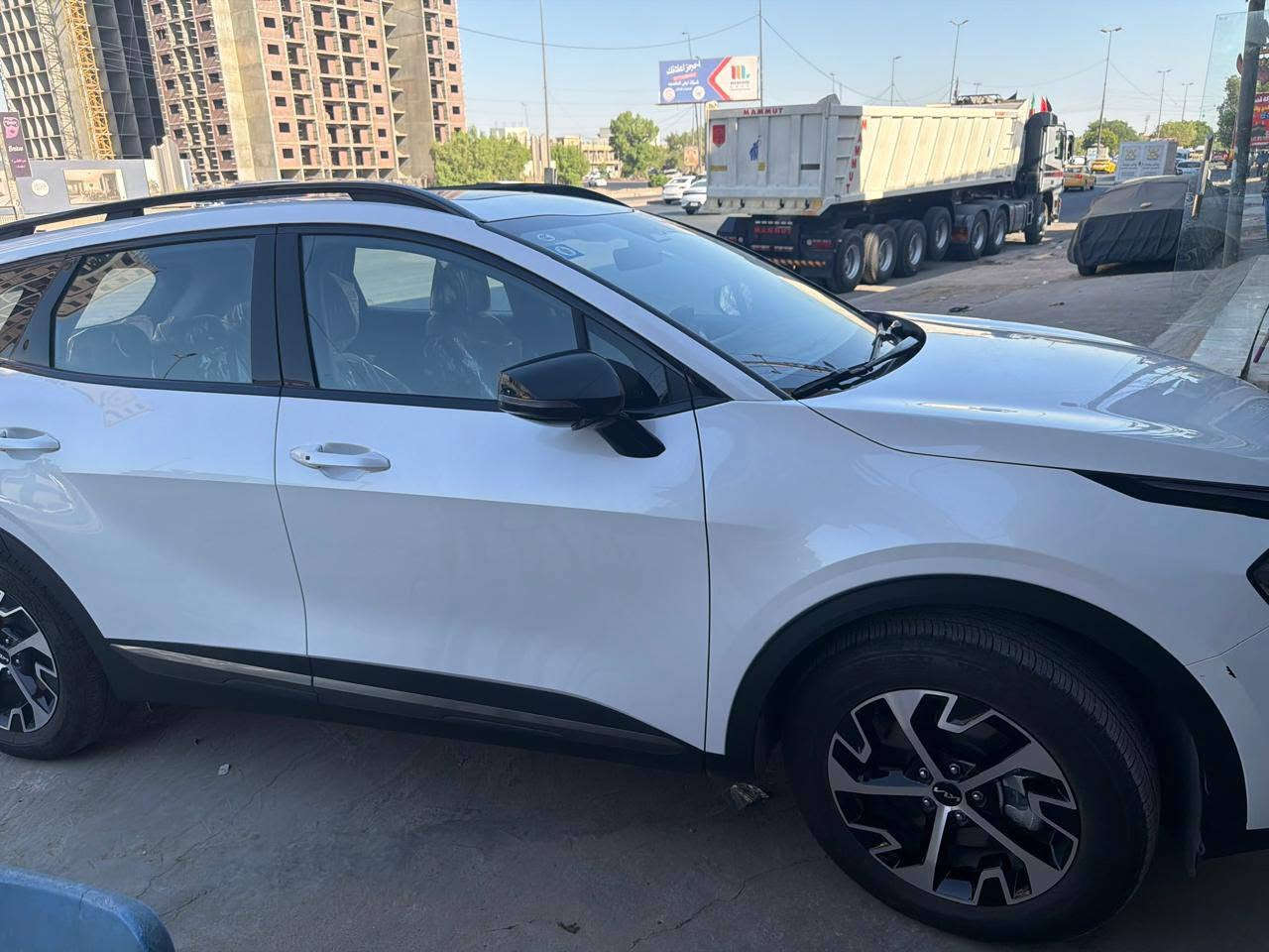 السلام عليكم
سبورتاج هايبرد موديل 2025
ماشيه 7900
بيه رصعه موضحه بالصور
بغداد تقاطع الدرويش
السعر 32 مليون
الاتصال ‏‪***********‬‏
