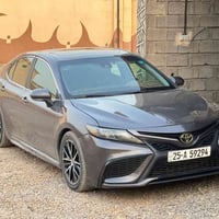 كامري ٢٠٢٣ • ماشي ٣٥ ألف • ضرر قطعتين