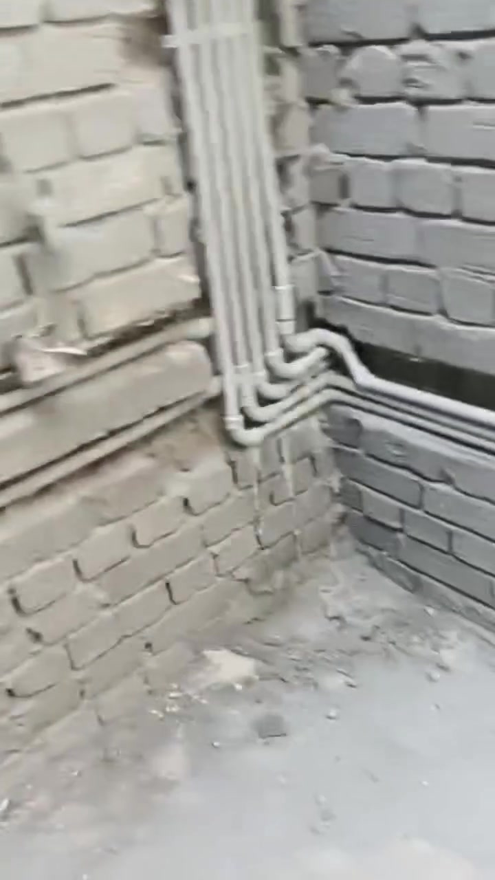سلام عليكم تسيس بوري بيوت شغل درجه اوله  
   تسيس سبلت حمامات مطابخ  وهاذ رقمي ***********

