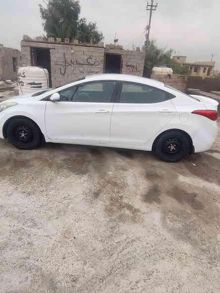 سلام عليكم النتره خليجي موديل 13 بسمي بيه رشات اثر شخوط تقريب 3 قطع كير مكينه تبريد بحاله جيده ترهم مقدمه والباقي قصاد شرط ماستر تبقى عندي للضمان او نقد 

اتصل ***********
