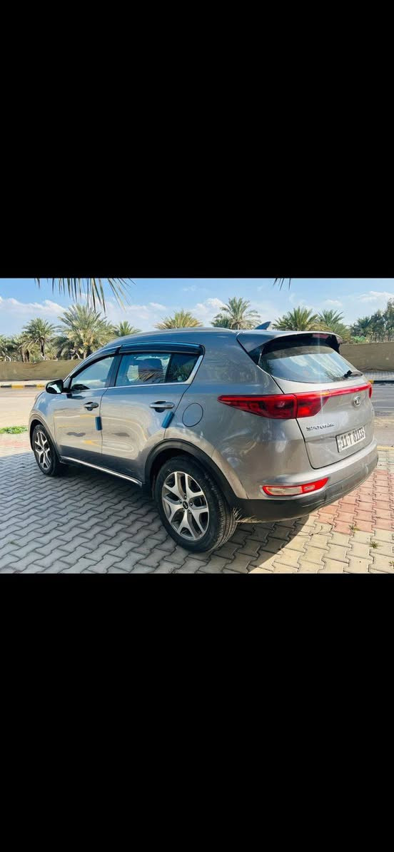 سبورتج موديل 2017 مكينة وكير  وحداديه  وصدر وتبريد كفالة وارد أمريكي حادث بنيد   رقم بغداد تحويل مباشر السعر 118 وبيه مجال بسيط سياره  بيه مكانت صبغ ￼رقم الهاتف
‭0774 637 9095
