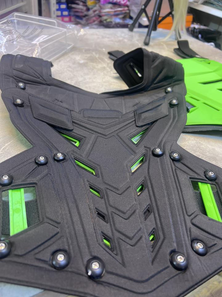 لسلام عليكم درع حمايةكلش حــ💪ــلو ب15 الف اكو لون اسود بعد


**إذا كنت صاحب هذا الإعلان وتريد حذفه لأي سبب، رجاءا أرسل رسالة إلى الدعم الفني**