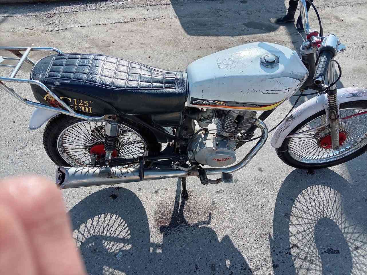 للبيع السعر ٢٥٠ بي مجال حك جيتك


**إذا كنت صاحب هذا الإعلان وتريد حذفه لأي سبب، رجاءا أرسل رسالة إلى الدعم الفني**